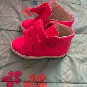 Hot pink girl Burberry sneakers (sz29)